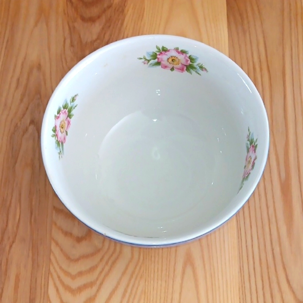 Hall's Superior Quality Kitchenware Large Mixing Bowl Blue Morning Glory Pattern
